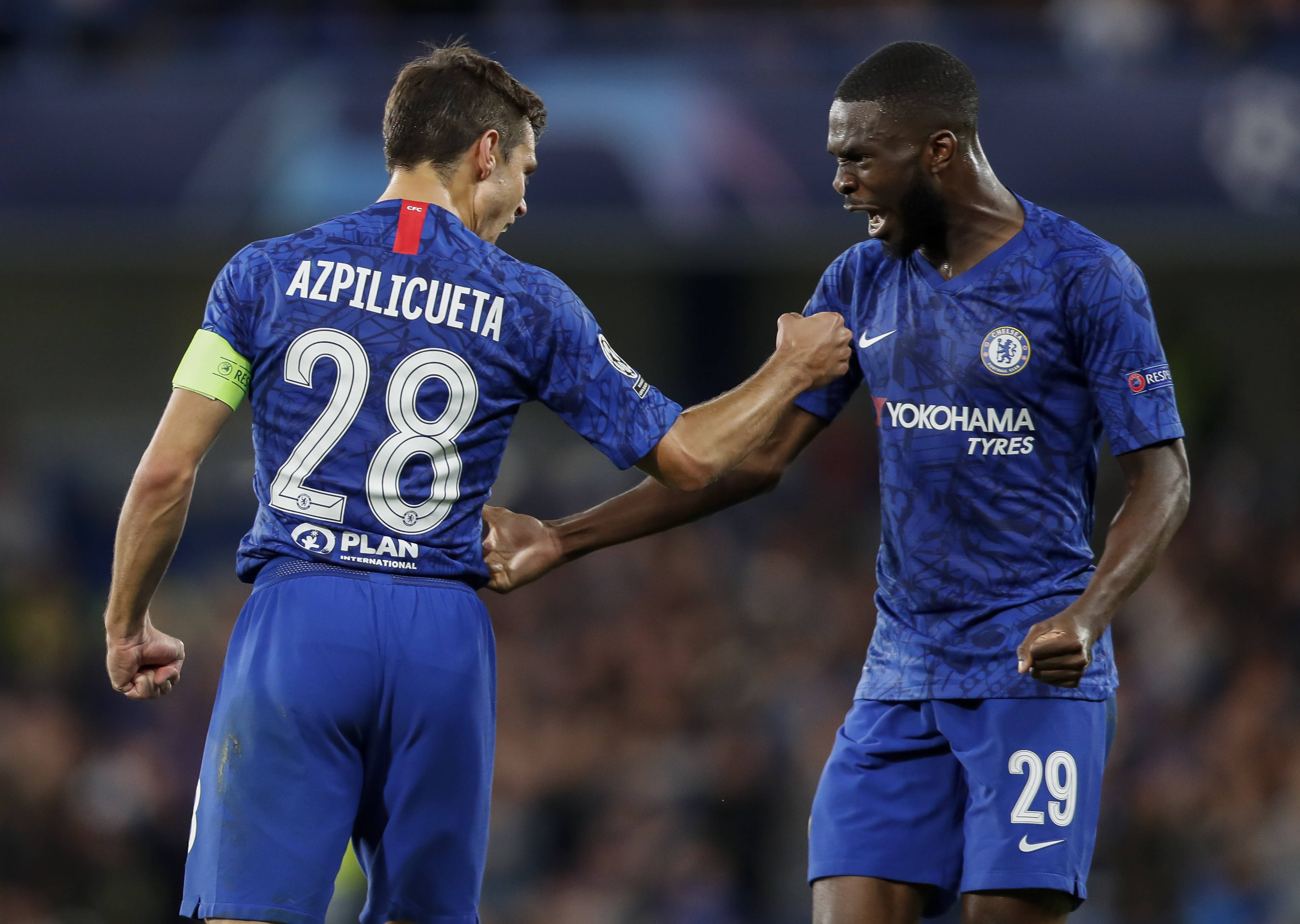 防守端也出 防守端也出