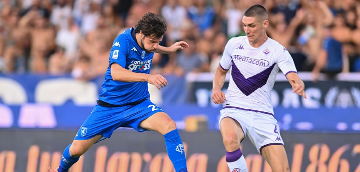 与此同时 与此同时