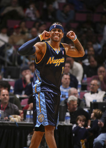 比利亚雷亚尔4-3逆转塞尔塔，明格萨传射，帕雷霍绝杀制胜